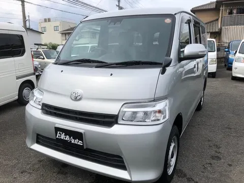 Toyota TownAce Van