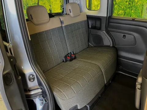 Mitsubishi Delica Mini