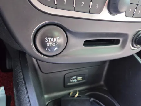 Renault SM3