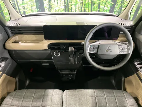 Mitsubishi Delica Mini