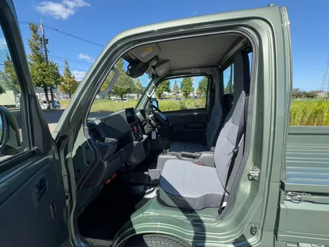 Suzuki Carry Track
