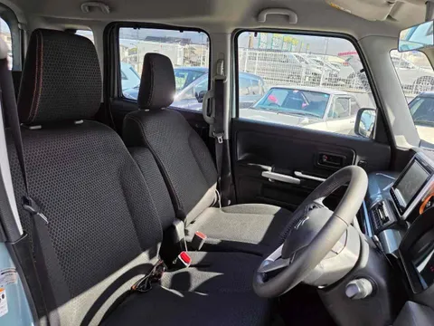 Suzuki Spacia Gear