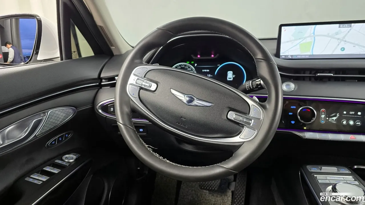 Genesis GV70