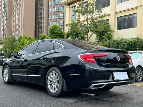 Buick LaCrosse