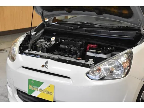 Mitsubishi Mirage