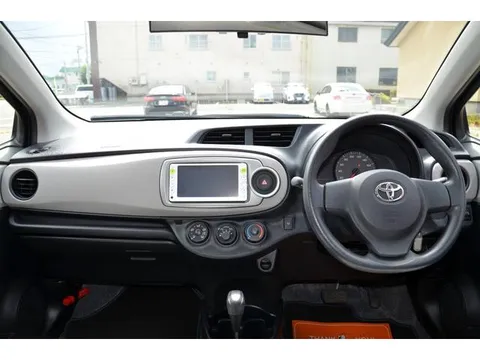 Toyota Yaris (Vitz)