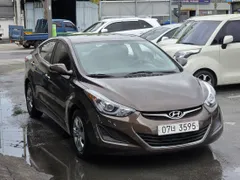 Hyundai Elantra (Avante)