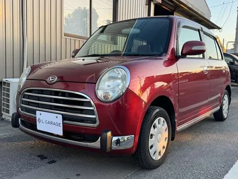 Daihatsu Mira Gino