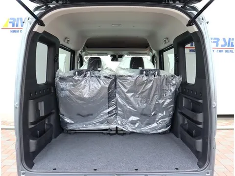 Nissan Clipper Rio