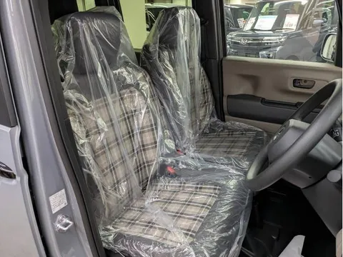 Honda N-BOX Joy