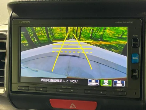 Honda N-BOX Slash