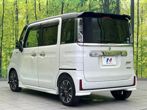 Suzuki Spacia Custom