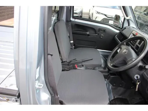 Toyota Pixis Truck