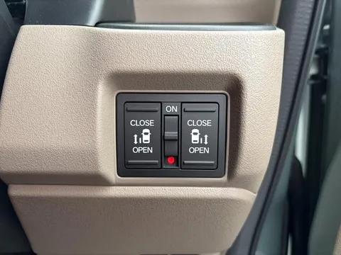 Honda N-BOX Joy