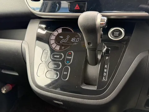 Mitsubishi eK Space Custom