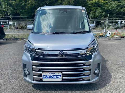 Mitsubishi eK Space Custom