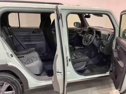 Daihatsu Taft