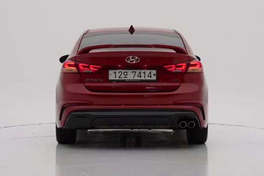 Hyundai Elantra (Avante)