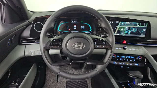 Hyundai Elantra (Avante)
