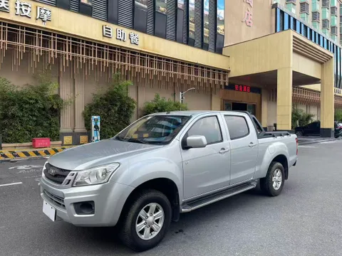 Isuzu RE-MAX