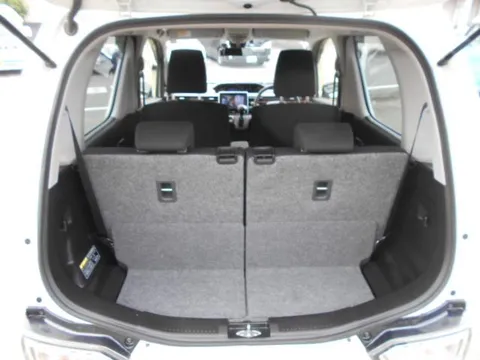 Suzuki Wagon R Stingray