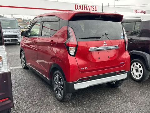 Mitsubishi eK X