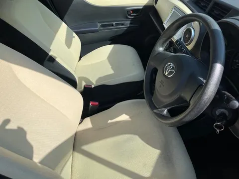 Toyota Yaris (Vitz)