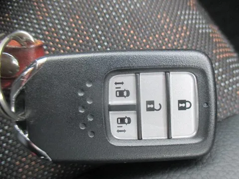 Honda Freed Plus