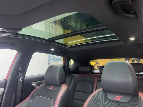 Geely Coolray (Binyue)