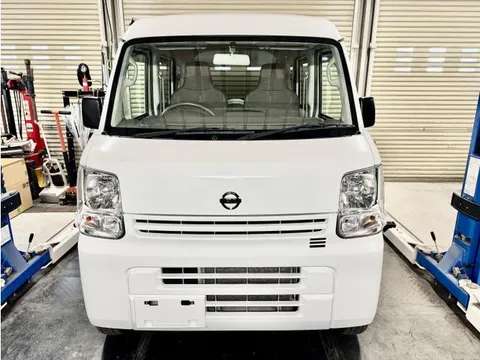Nissan Clipper