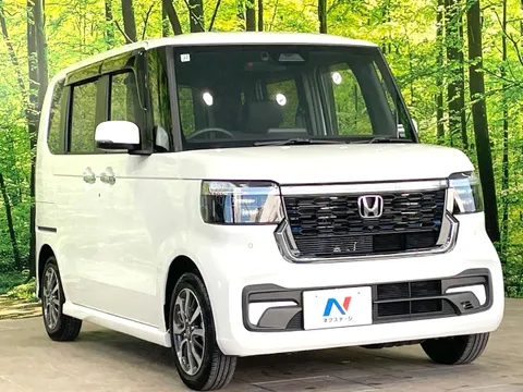 Honda N-BOX Custom