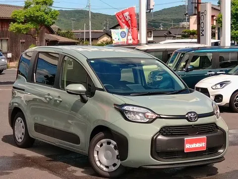 Toyota Sienta