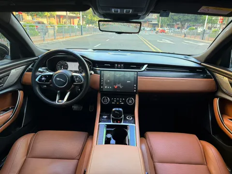 Jaguar XFL