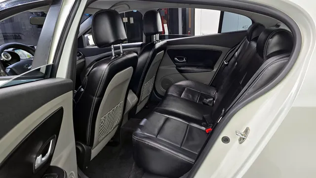 Renault SM3