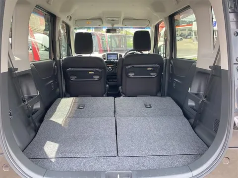 Mitsubishi Delica D:2