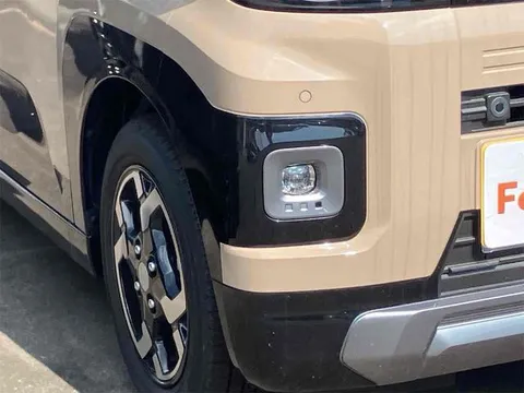 Mitsubishi Delica Mini
