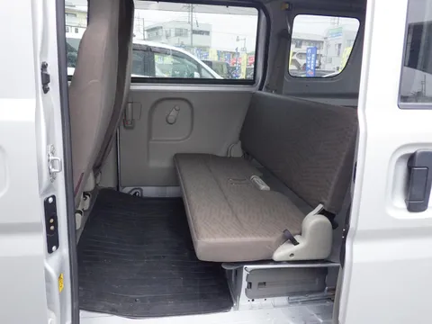 Nissan Clipper