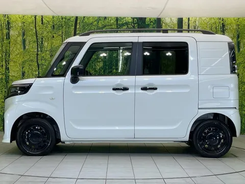 Suzuki Spacia Base