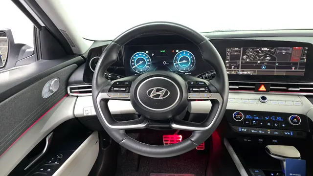Hyundai Elantra (Avante)
