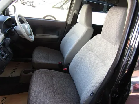 Daihatsu Mira Tocot