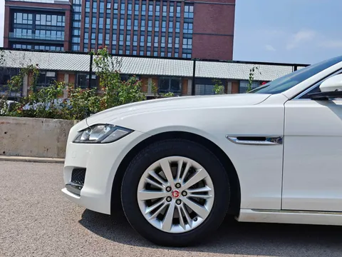 Jaguar XFL