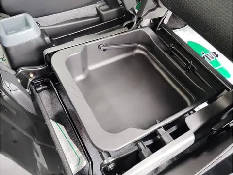 Suzuki Spacia Base