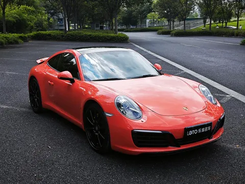 Porsche 911