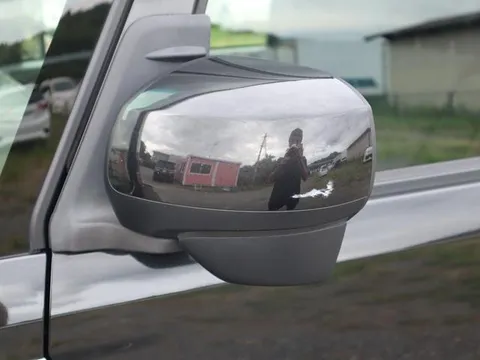 Toyota Pixis Mega