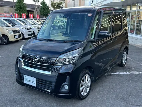 Nissan Dayz Roox
