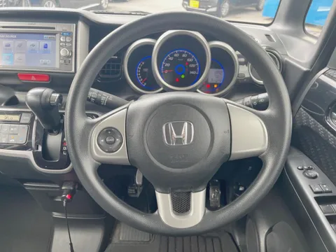 Honda N-BOX+ Custom