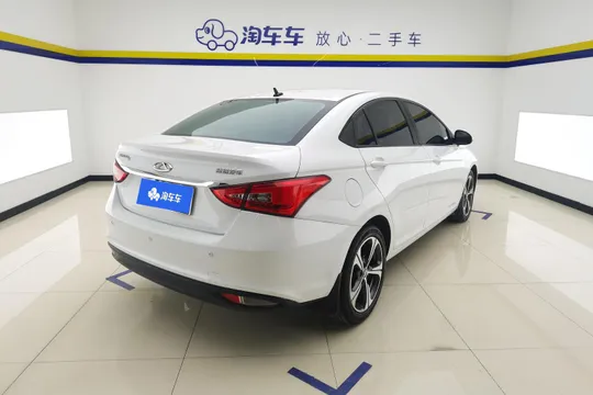 Chery Arrizo 5