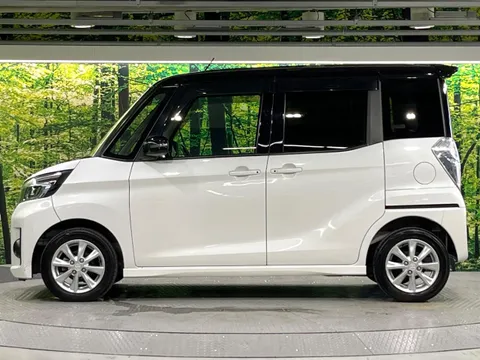 Mitsubishi eK Space Custom