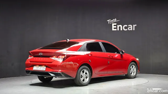 Hyundai Elantra (Avante)