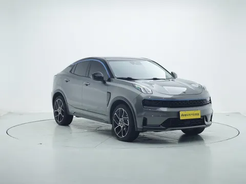 Lynk & Co 05